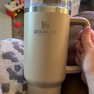 Stanley OG 40oz tumbler driftwood